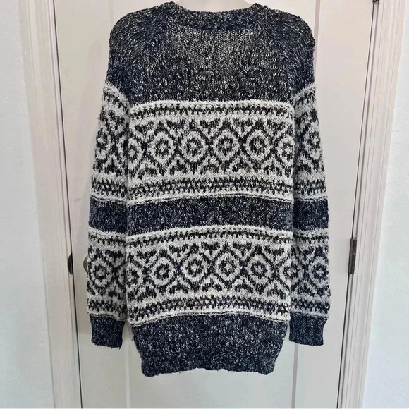 Garage Sweater Navy Blue Dark Grey and White Pattern M/L - Picture 7 of 9